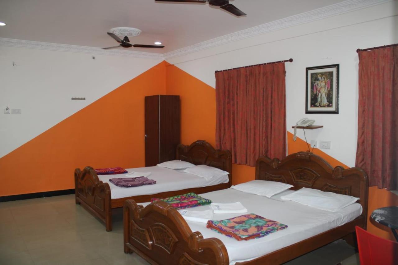 Hotel Sudhiksha Deluxe Рамешварам Екстер'єр фото